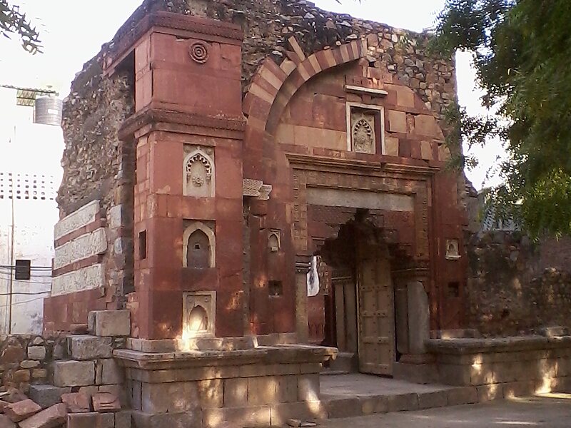 Moth Ki Masjid