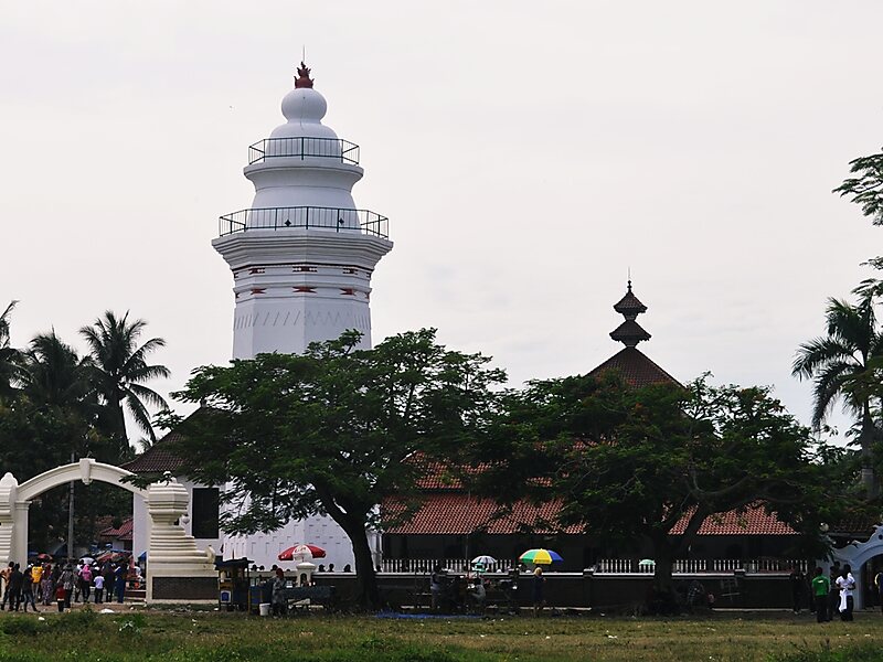 Great Mosque of Banten in Serang Indonesia  Sygic Travel