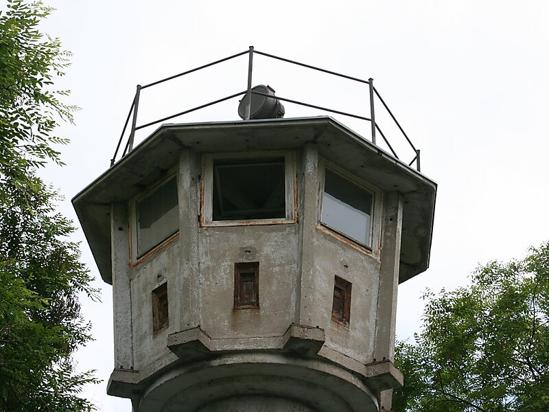 Mirador du mur de Berlin