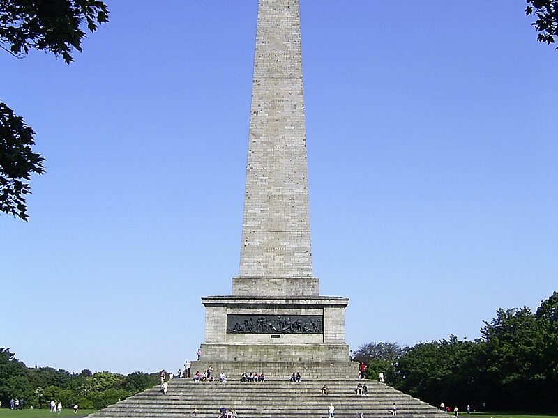 Wellington Monument