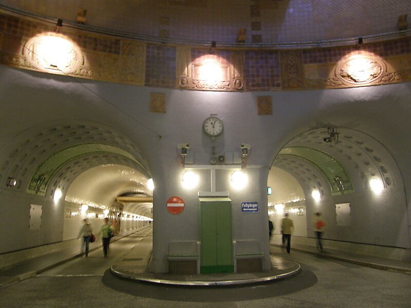 St. Pauli Elbe Tunnel
