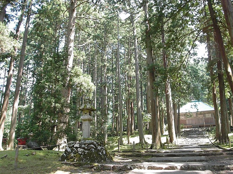 Heisenji Hakusan Shrine
