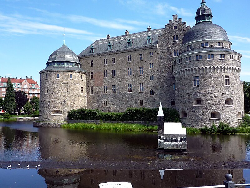 Örebro castle in Örebro, Sweden | Tripomatic