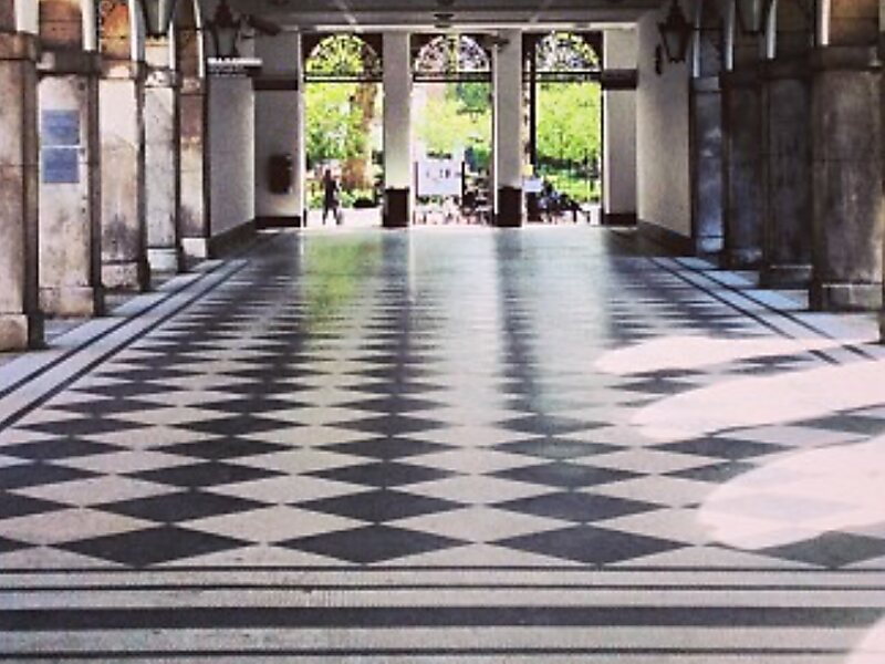 King's College London