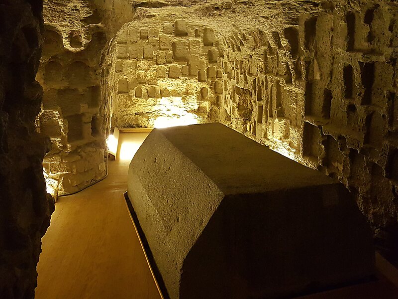 Mastaba of Ti in Giza, Egypt | Tripomatic