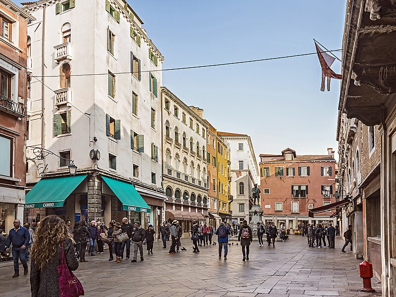 Campo San Bartolomeo