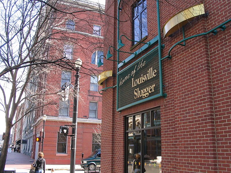 Louisville Slugger Museum