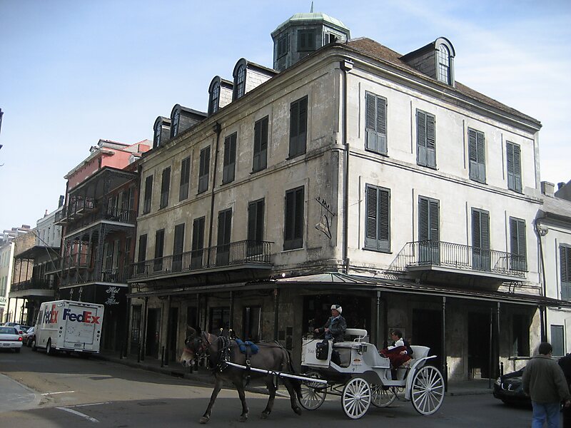 Napoleon House