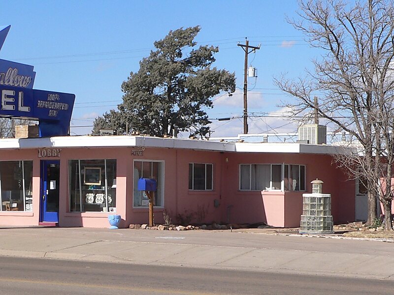 Blue Swallow Motel