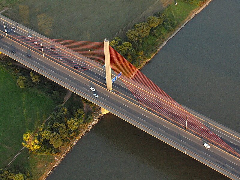 Friedrich-Ebert-Brücke