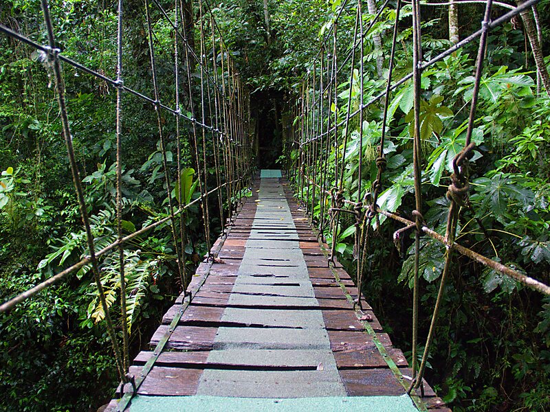 Chorro El Macho Waterfall