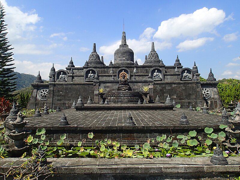 Brahmavihara Arama Temple