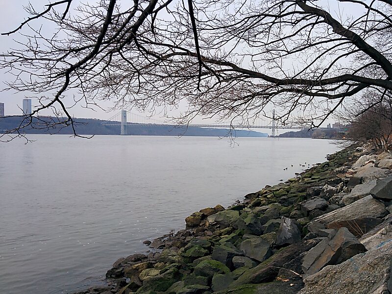 Riverbank State Park