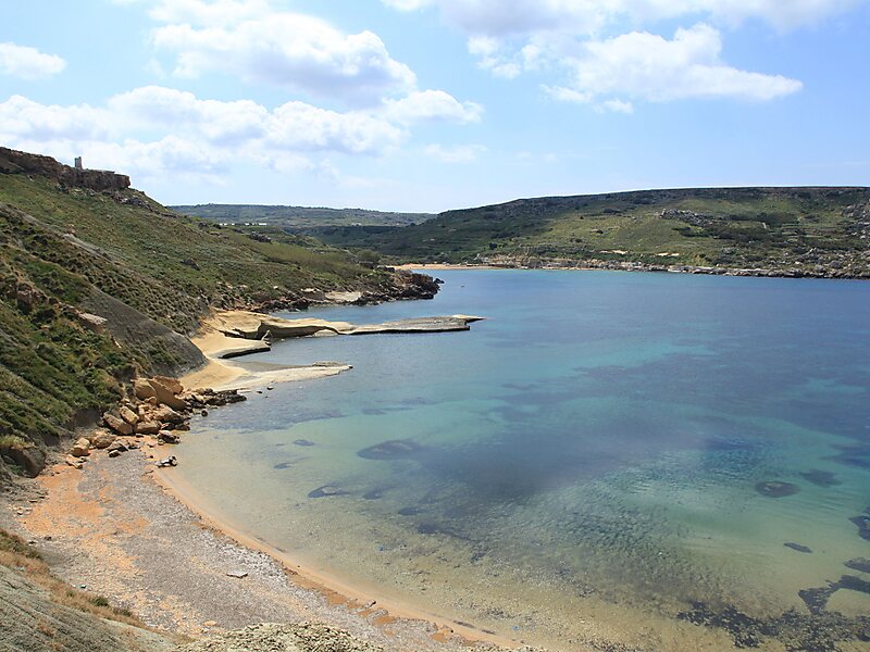 Ġnejna Bay
