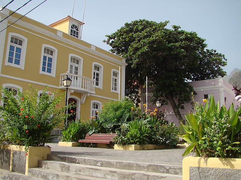 cidade-das-pombas-in-paul-cabo-verde-tripomatic