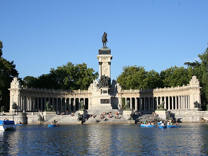 El Retiro Park