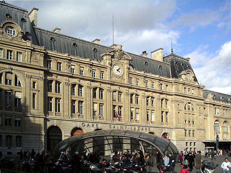 Gare Saint-Lazare in 8th arrondissement of Paris, France | Tripomatic