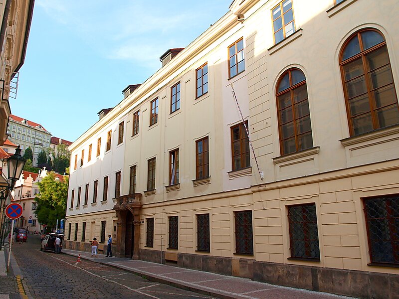 Palais Thun in Praha 1, Prag, Tschechien Sygic Travel