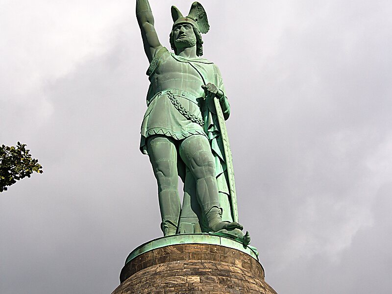 Vercingetorix Monument In Alise Sainte Reine France Sygic Travel