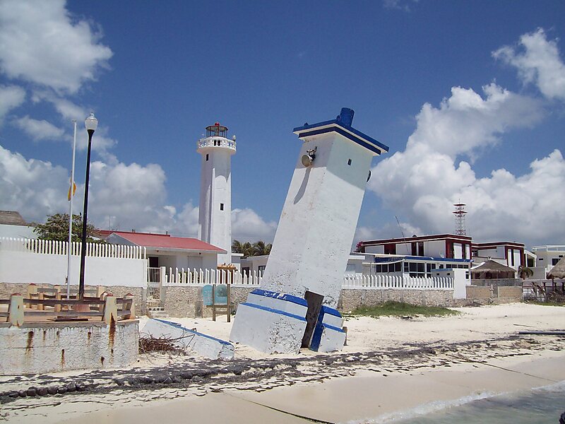 Puerto Morelos Lighthouse