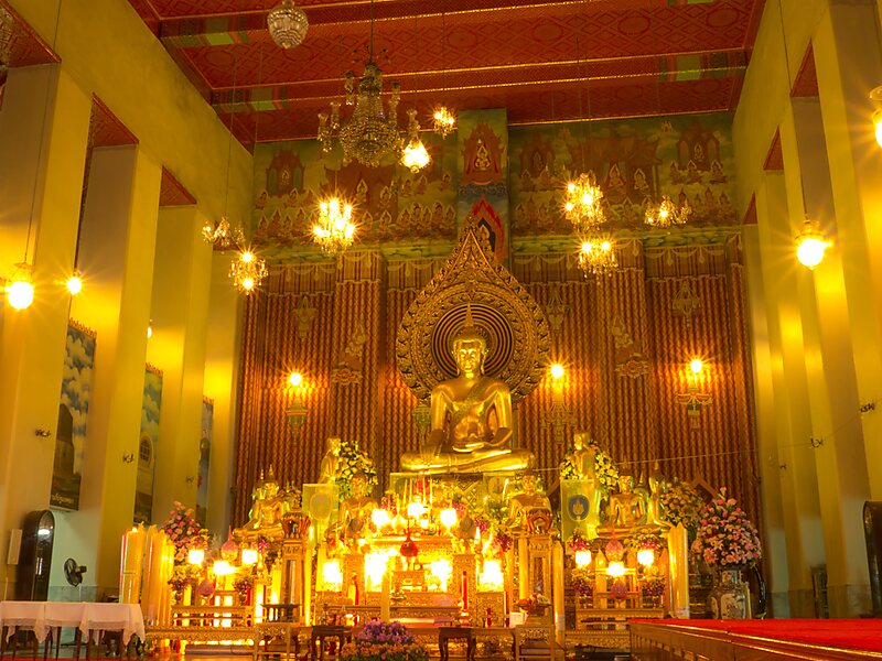 Wat Chana Songkhram