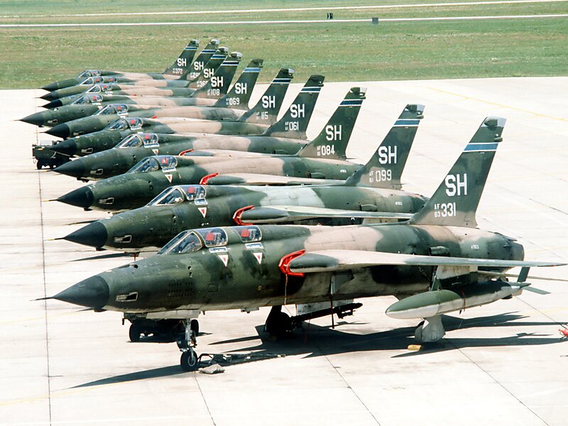 republic-f-105-thunderchief-em-spangdahlem-deutschland-sygic-travel