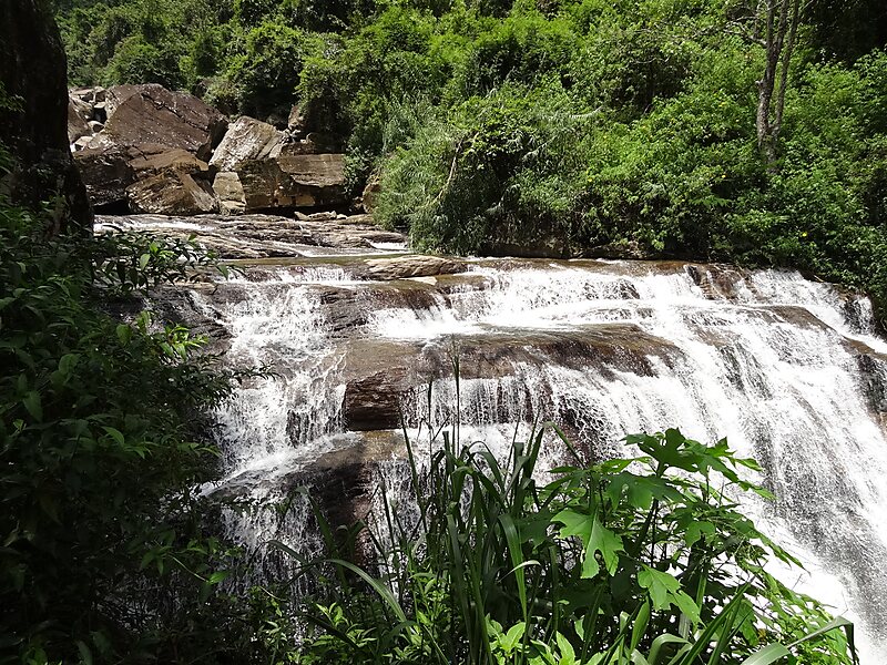 Ramboda Falls