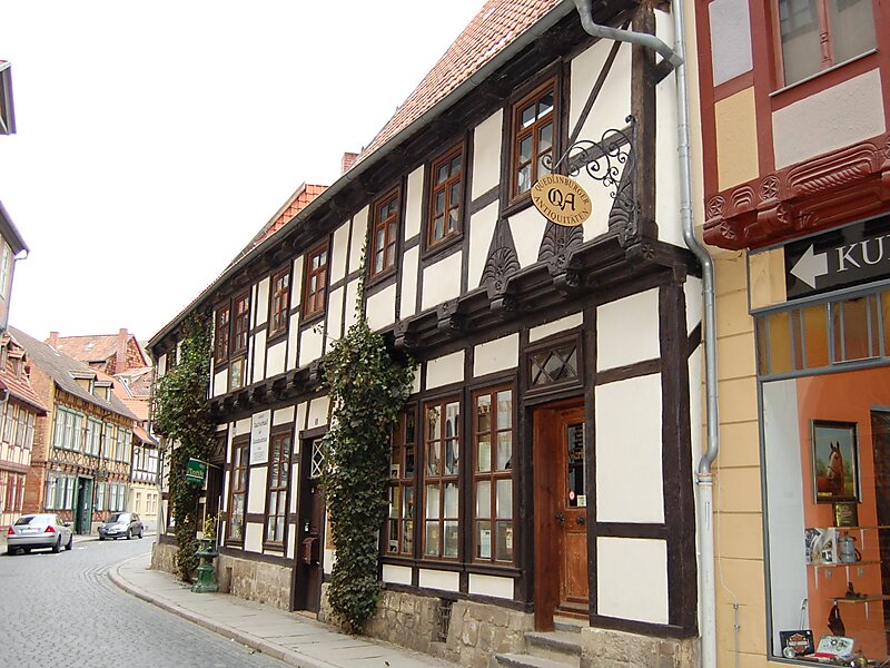 Kunst Und Auktionshaus Breitschuh In Quedlinburg Deutschland Sygic Travel