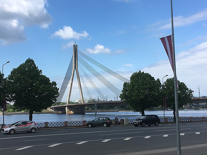 Vanšu Bridge