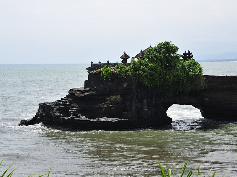 Tanah Lot Temple
