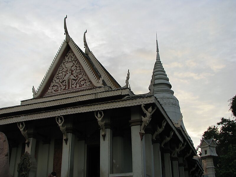 Wat Phnom Pagoda