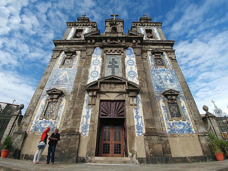 Iglesia de San Ildefonso en Vila Nova de Gaia, Portugal | Sygic Travel