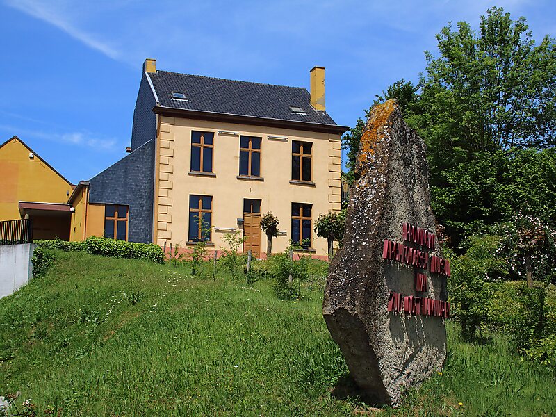 Provinciaal Archeocentrum Velzeke