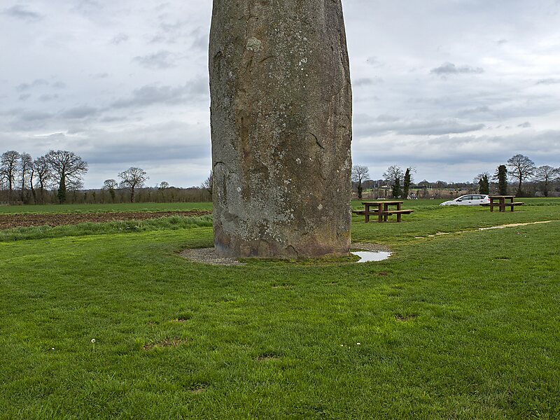 Menhir de Champ-Dolent