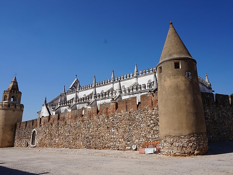 Castle of Viana do Alentejo in Viana do Alentejo, Portugal | Sygic Travel