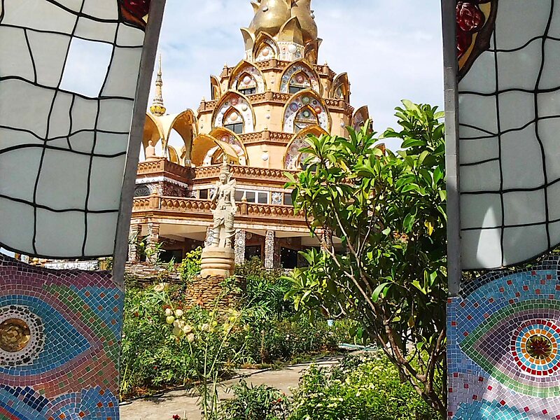Wat Pha Sorn Kaew