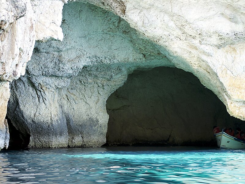 Gruta Azul - Żurrieq, Malta | Sygic Travel