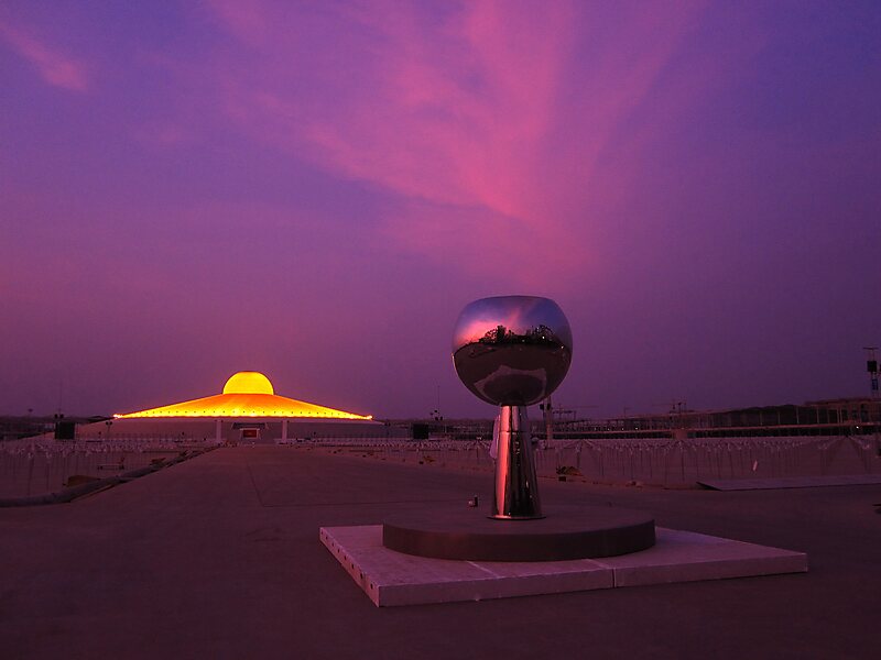 Wat Phra Dhammakaya In Pathum Thani Province Thailand Sygic Travel